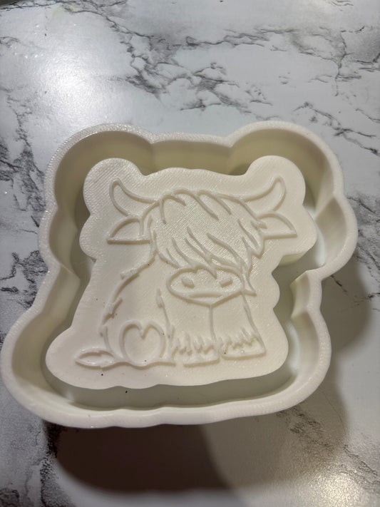 Highland cow badge reel